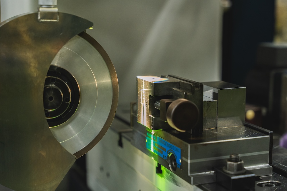 再研削の作業イメージ